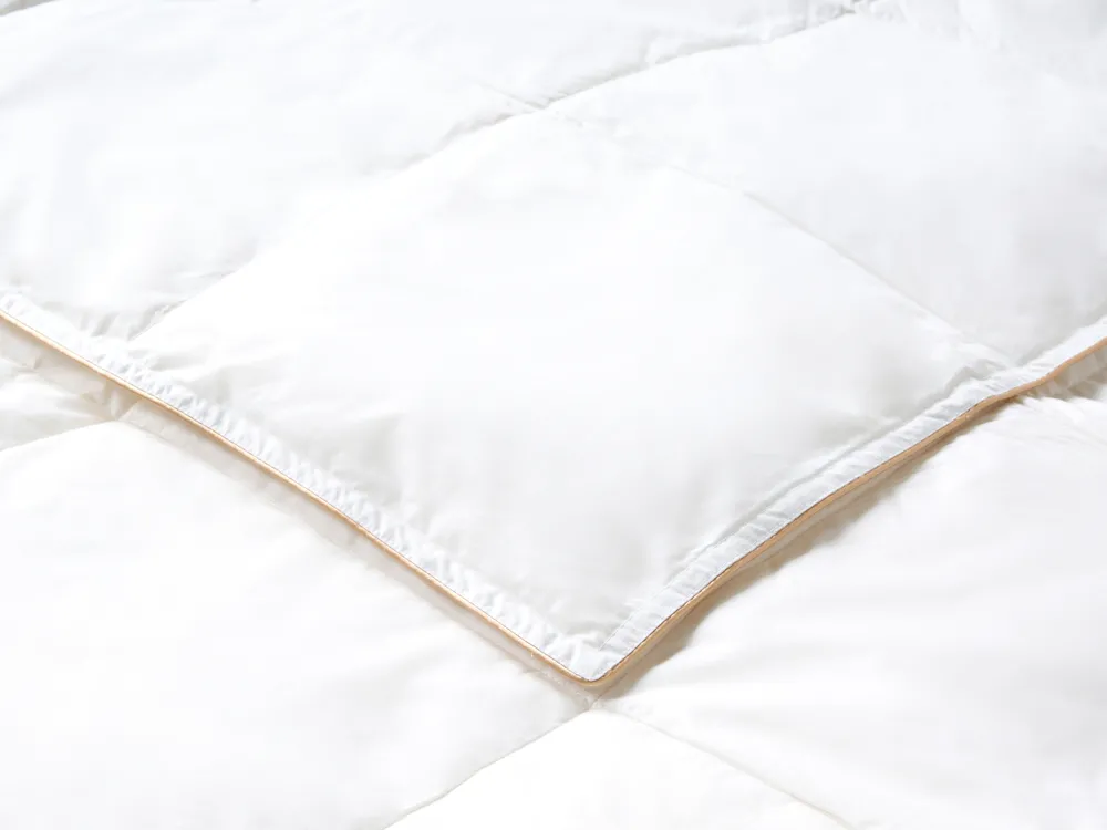 Duvet Duck Down 8 TOG Medium Warm EIGER 220 x 240 cm_1023225