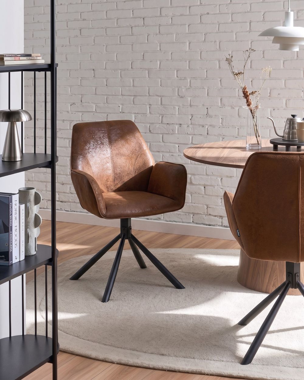 Sett med 2 spisestoler WARNER Semsket kunstskinn Brun