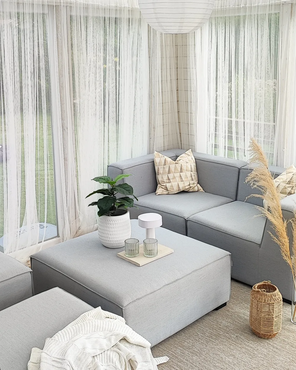 Garden Sofa with Ottoman 4 Seater AREZZO Modular Light Grey_1008929