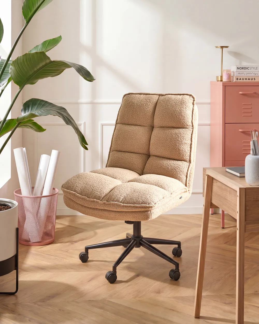 Toimistotuoli ADDISON Buklee Hiekanbeige_1077983