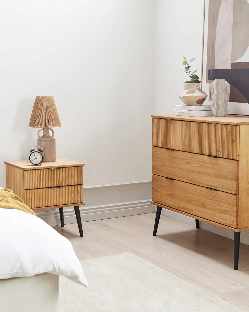 2 Drawer Bedside Table TIMMINS Pine Wood Brown_959861