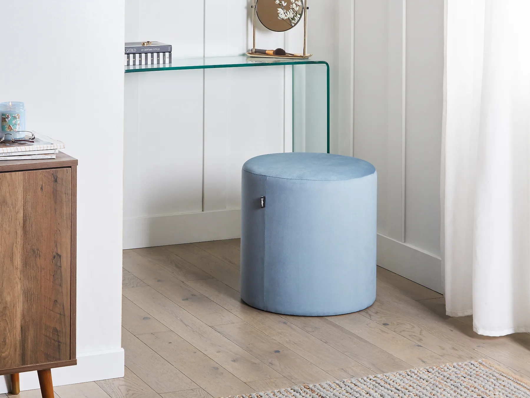 Pouffe LOVETT Velvet Light Blue_753484