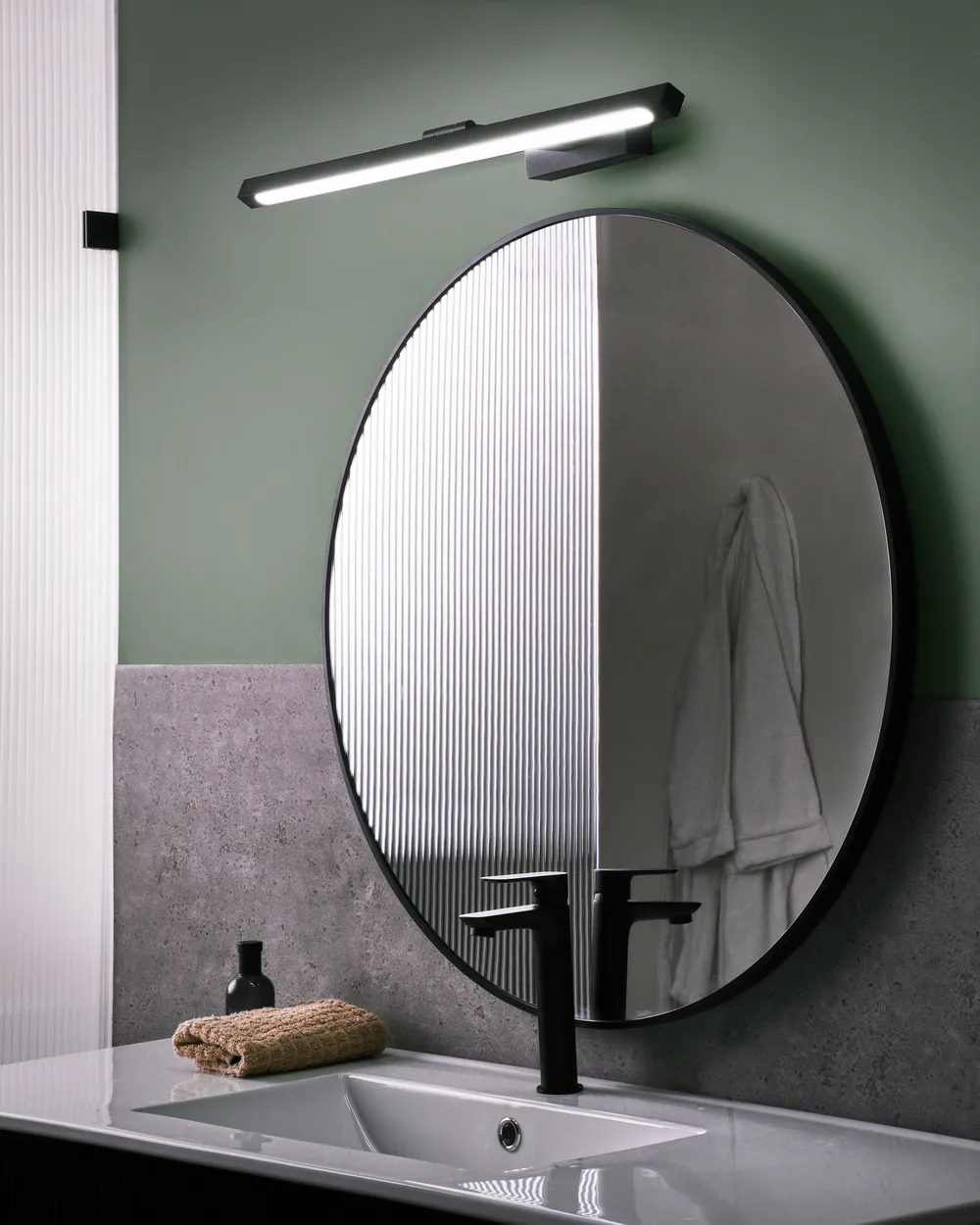 Picture and Mirror LED Light ARROS Metal Black