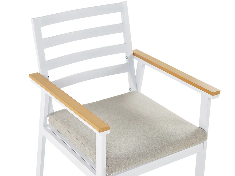 Trädgårdsmatgrupp 4-sits CAVOLI med kuddar Metall Beige_818155