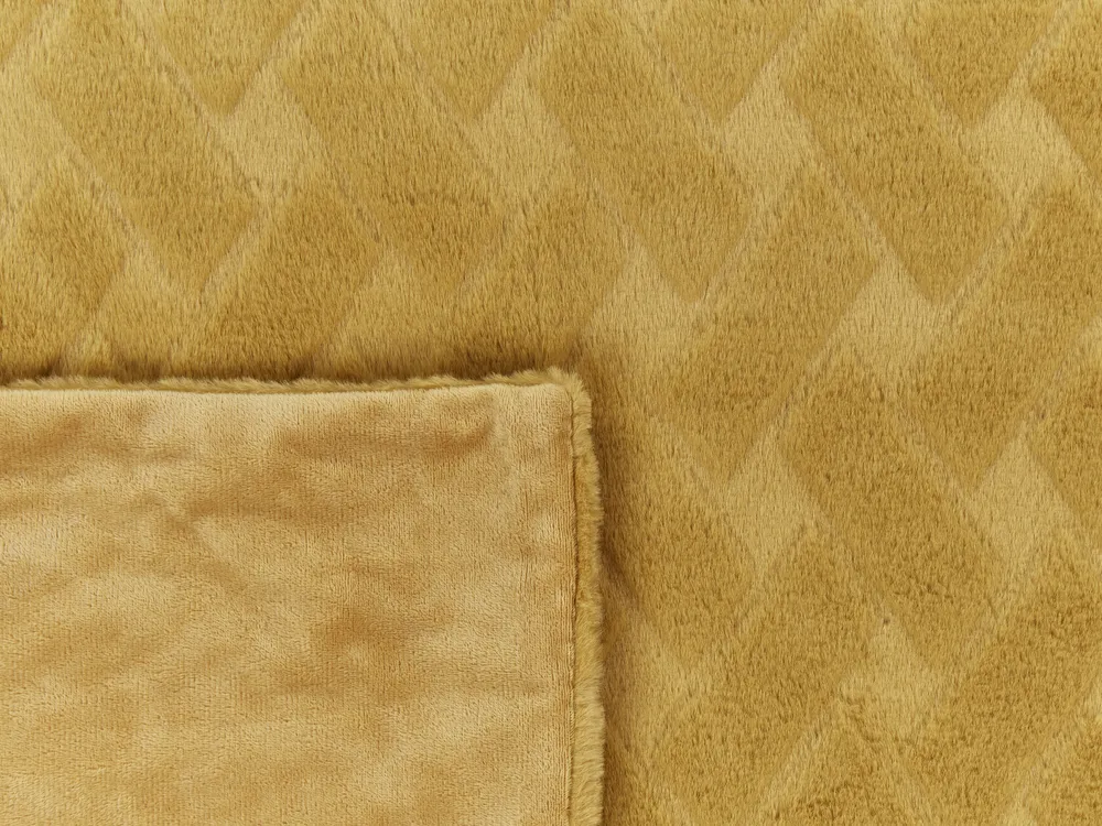 Bedspread SITAPUR Faux Fur 150 x 200 cm Mustard_917675