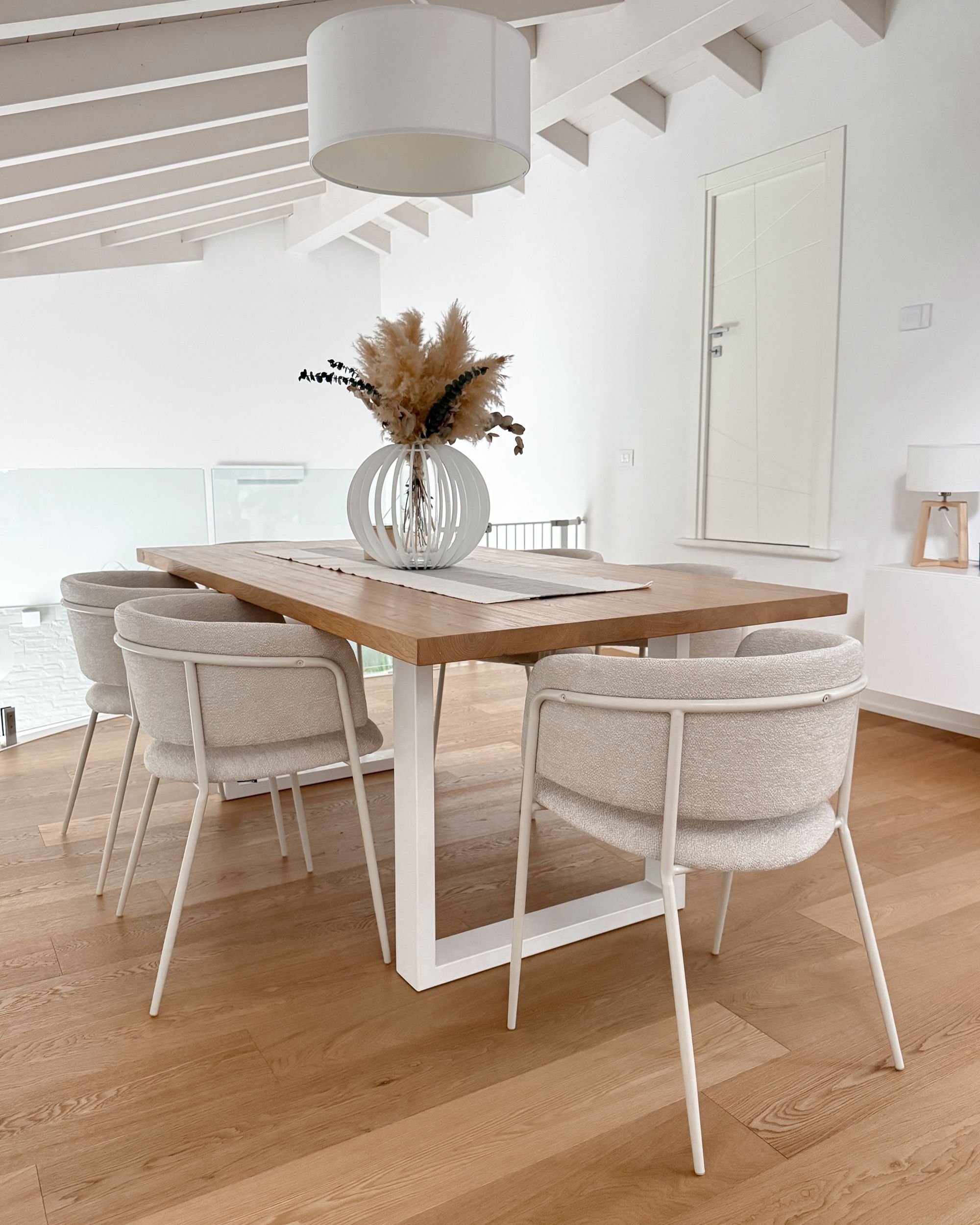 Set med 2 matstolar SPRINGER Chenille Ljusbeige_1182559