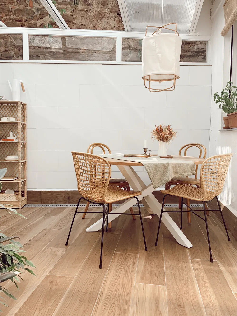 Set of 2 Dining Chairs ELFROS Rattan Natural_812970