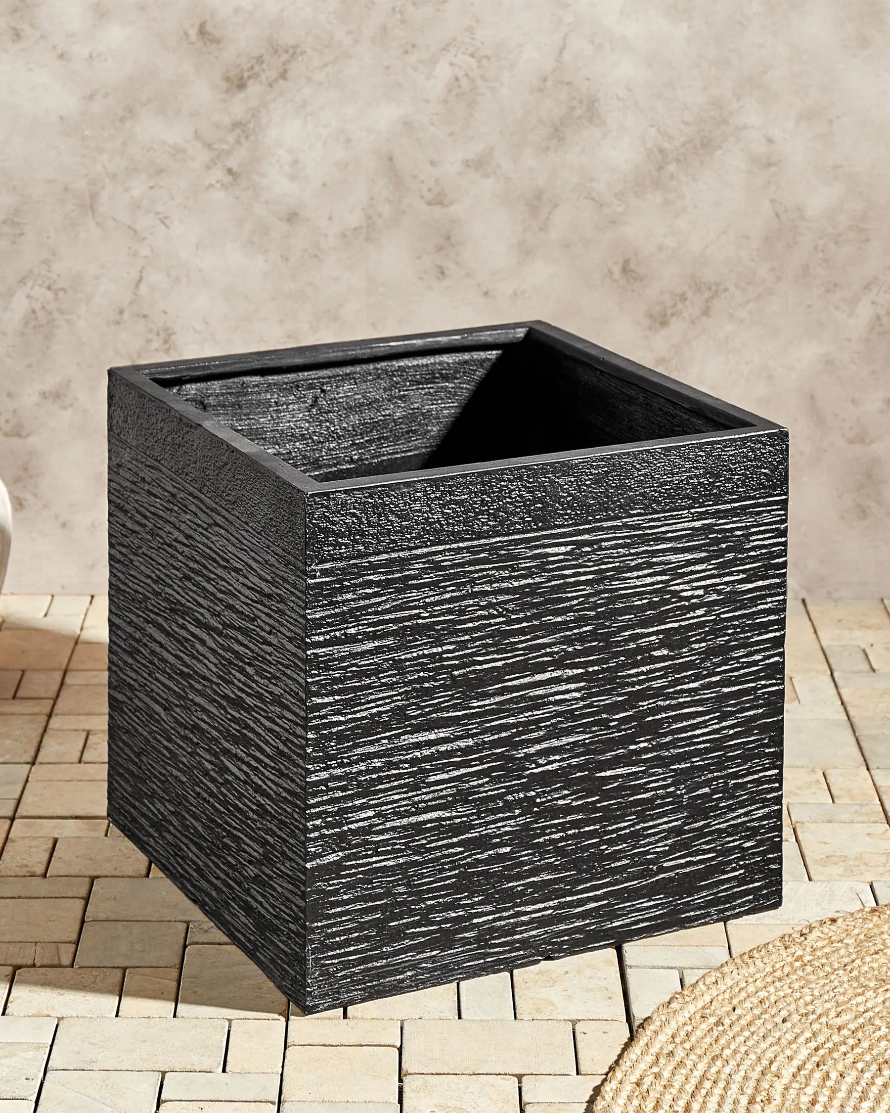 Plant Pot PAROS 50 cm Black_736629