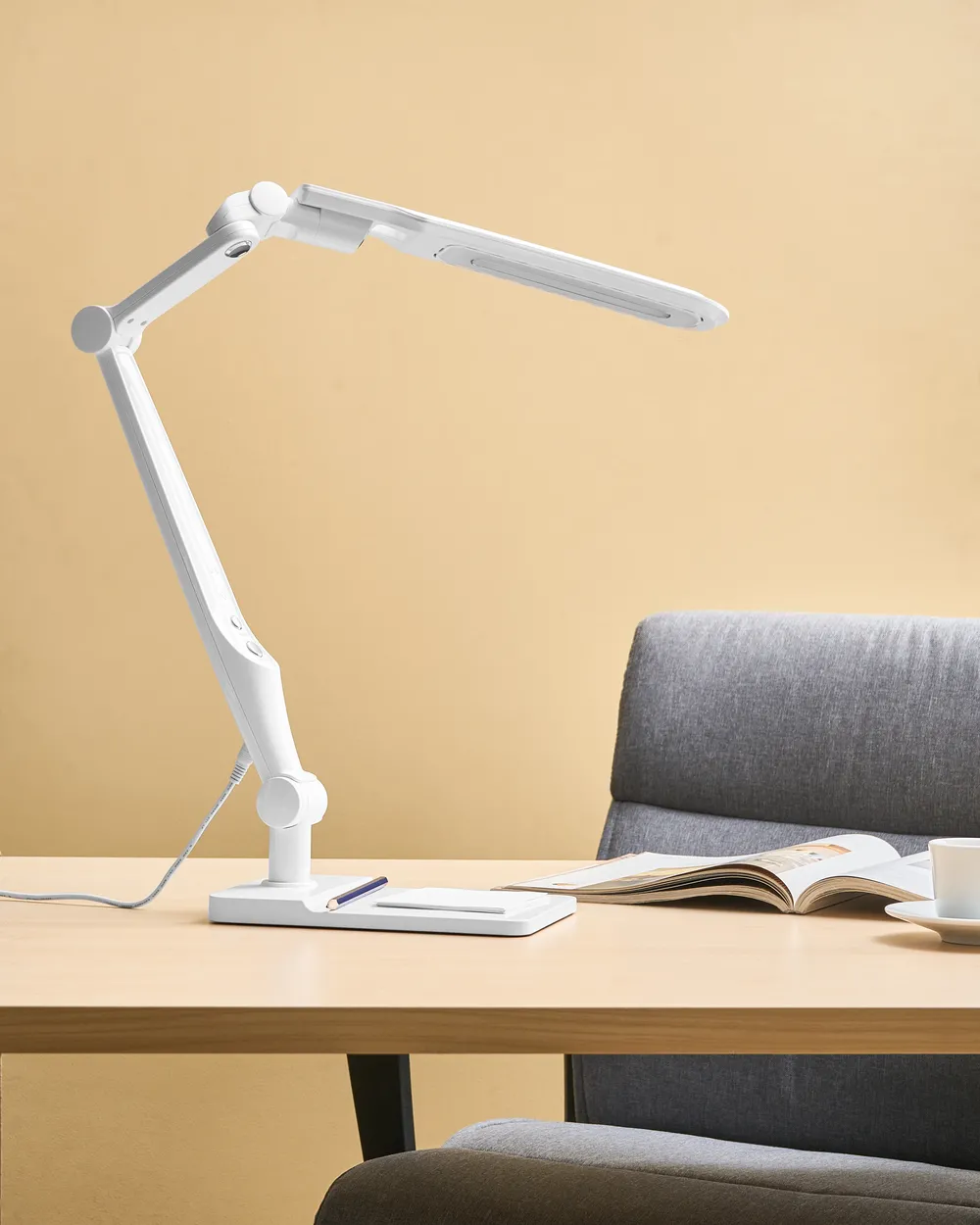 LED Desk Lamp PEGASI with Dimmer White