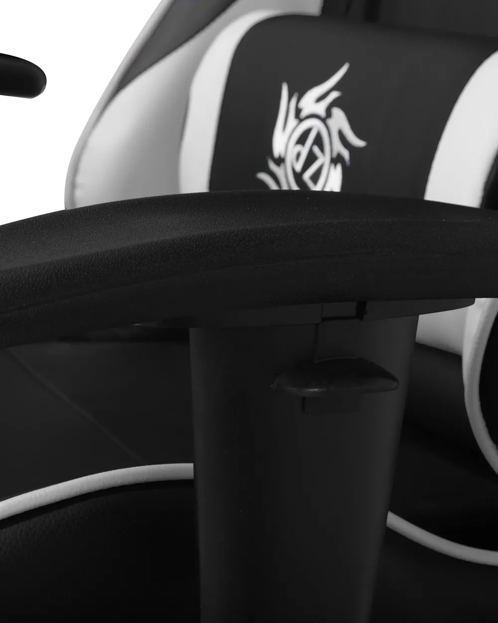 Gaming Chair VICTORY Faux Leather White_712335