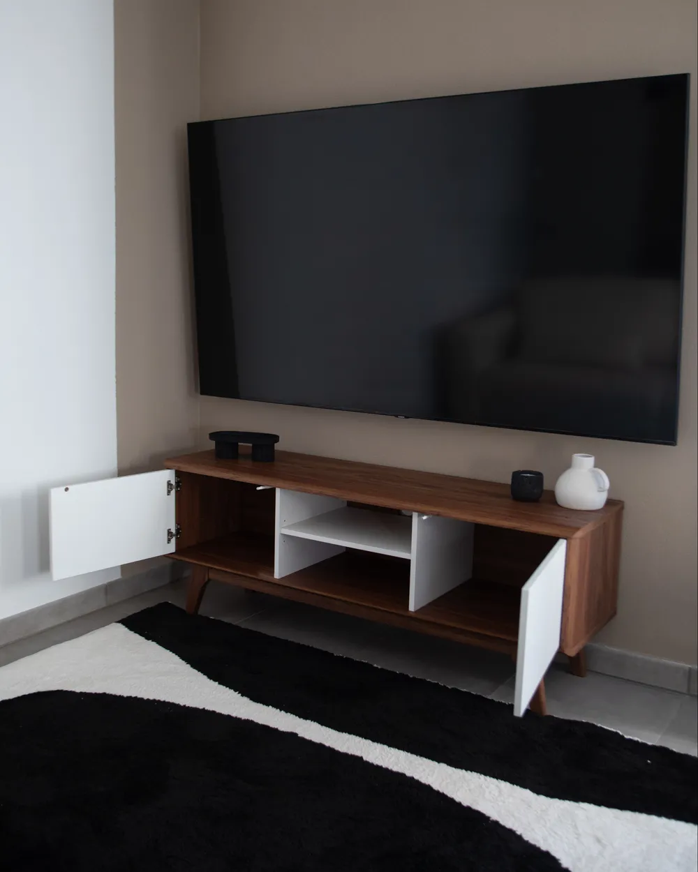 TV Stand ROCHESTER Brown/ White_1051330