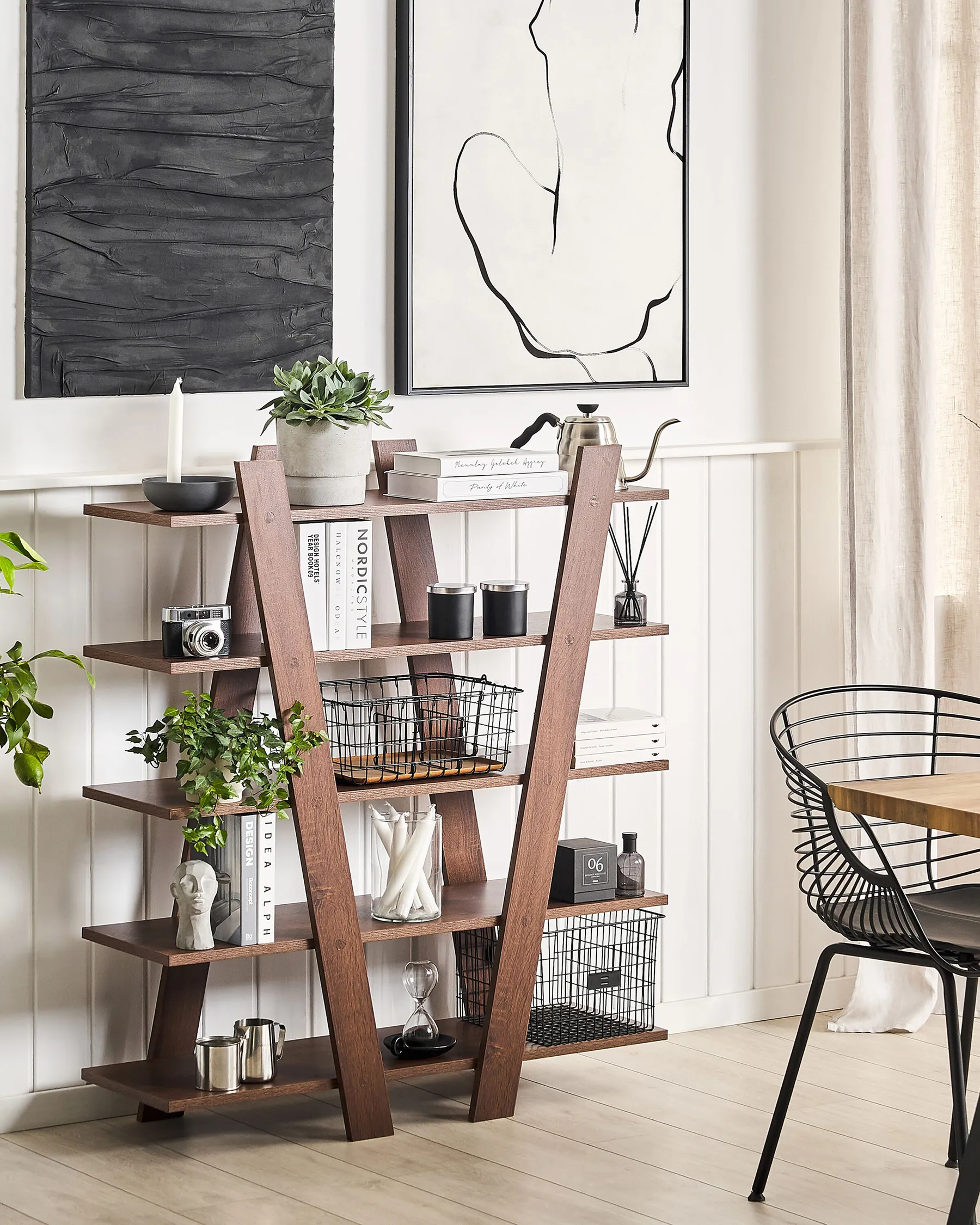 Öppen garderob med 5 hyllor ESCALANTE 116 cm Mörkbrun_732900