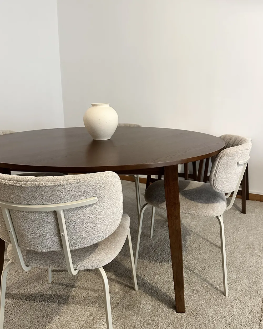 Dining Table HUNTLEY Dark Oak 140 cm 140 cm_1035883