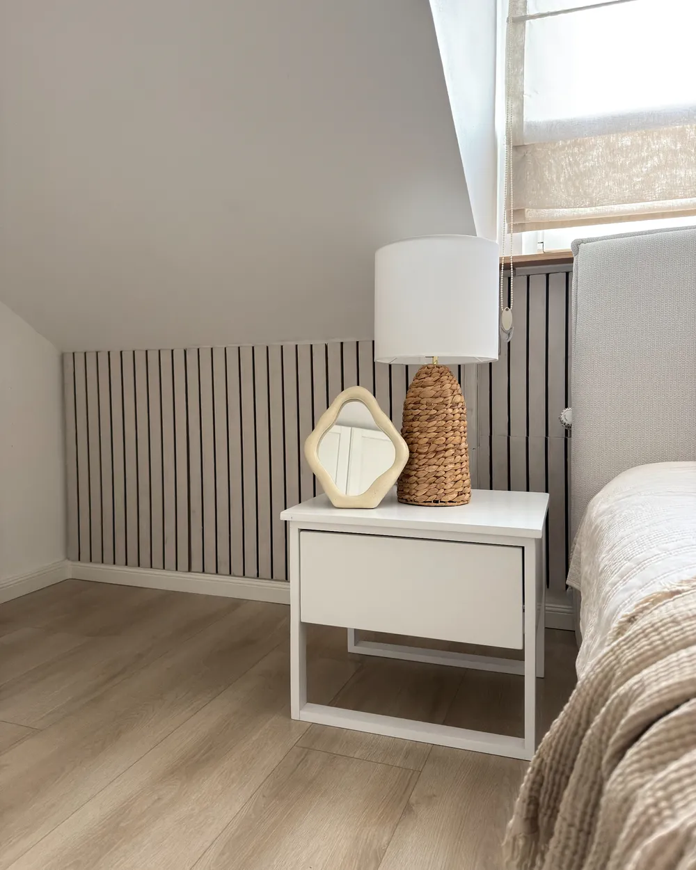 1 Drawer Bedside Table GIULIA Pine Wood White_1043073