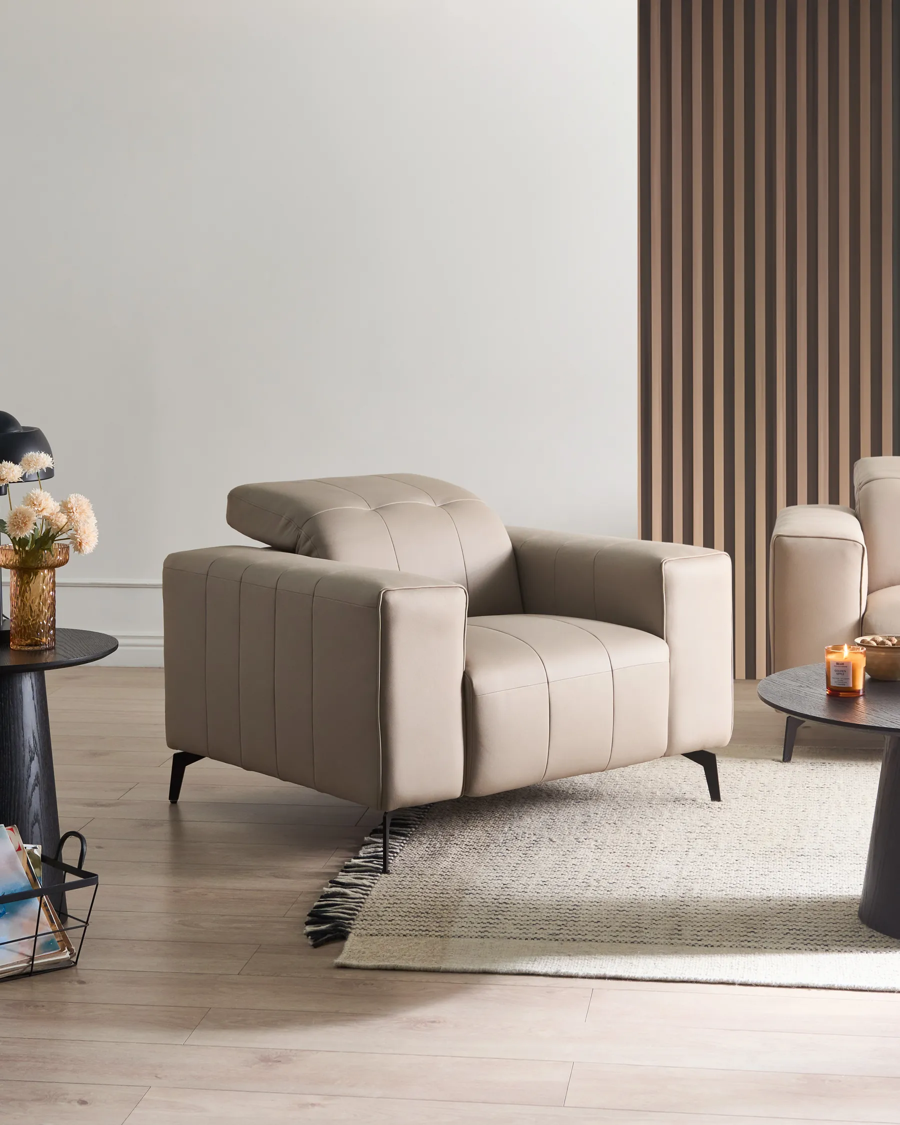Fåtölj OMMEL Taupe_1035500