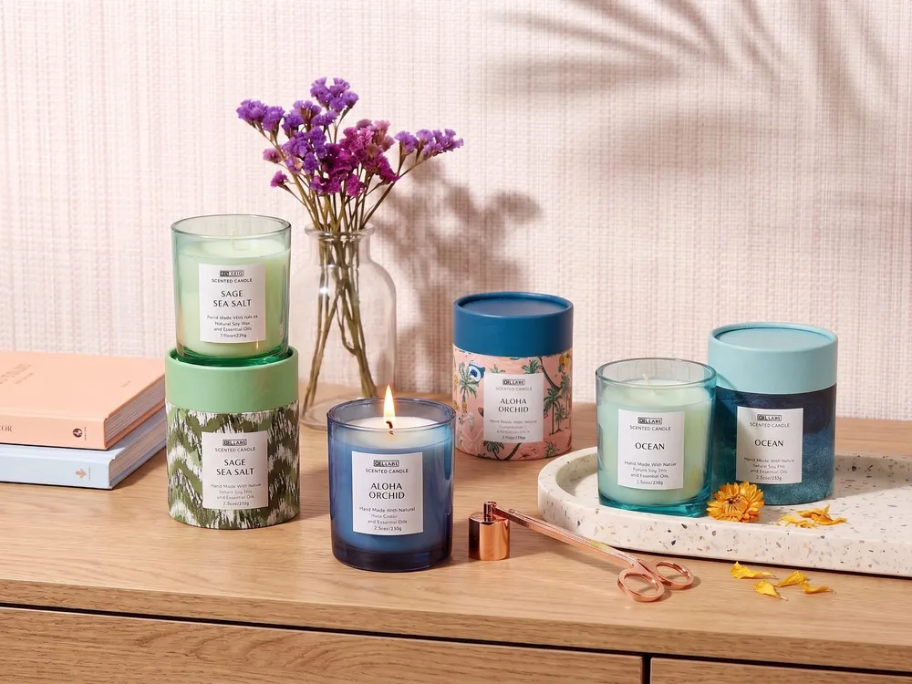 Set of 3 Scented Candles COLORFUL BARREL Soy Wax Fresh Notes Floral Notes
