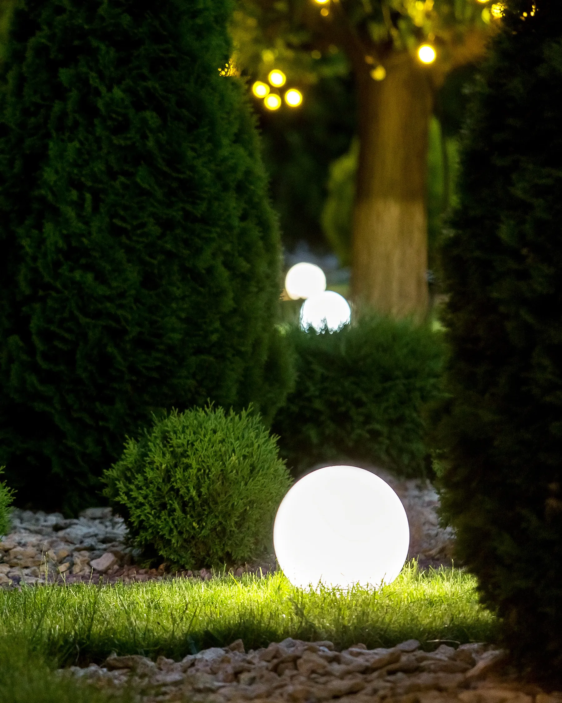Outdoor LED Ball Lamp JOCOY with Remote White_959759