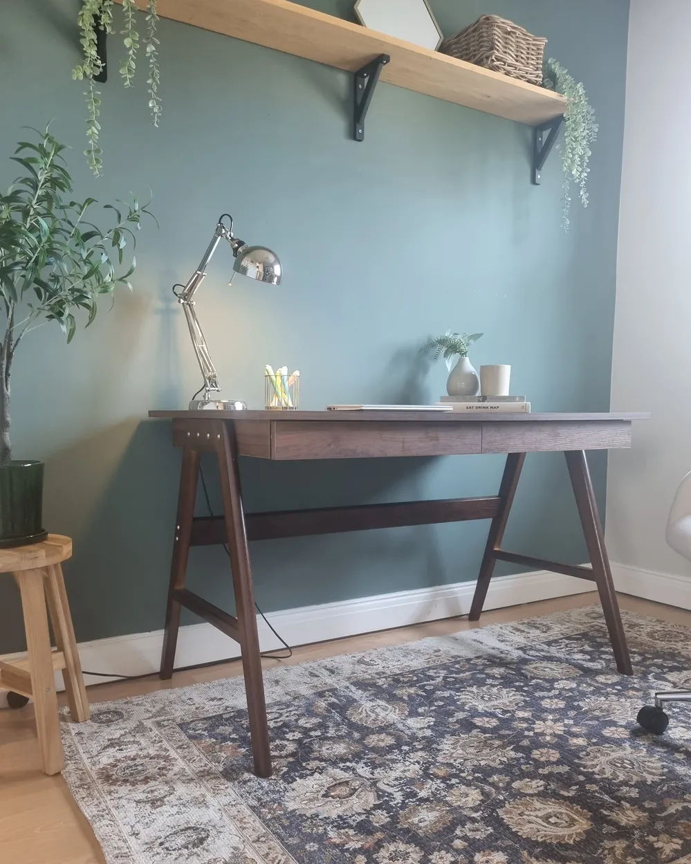 Skrivbord SHESLAY 120 cm 70 cm med lådor Mörkbrun_901554