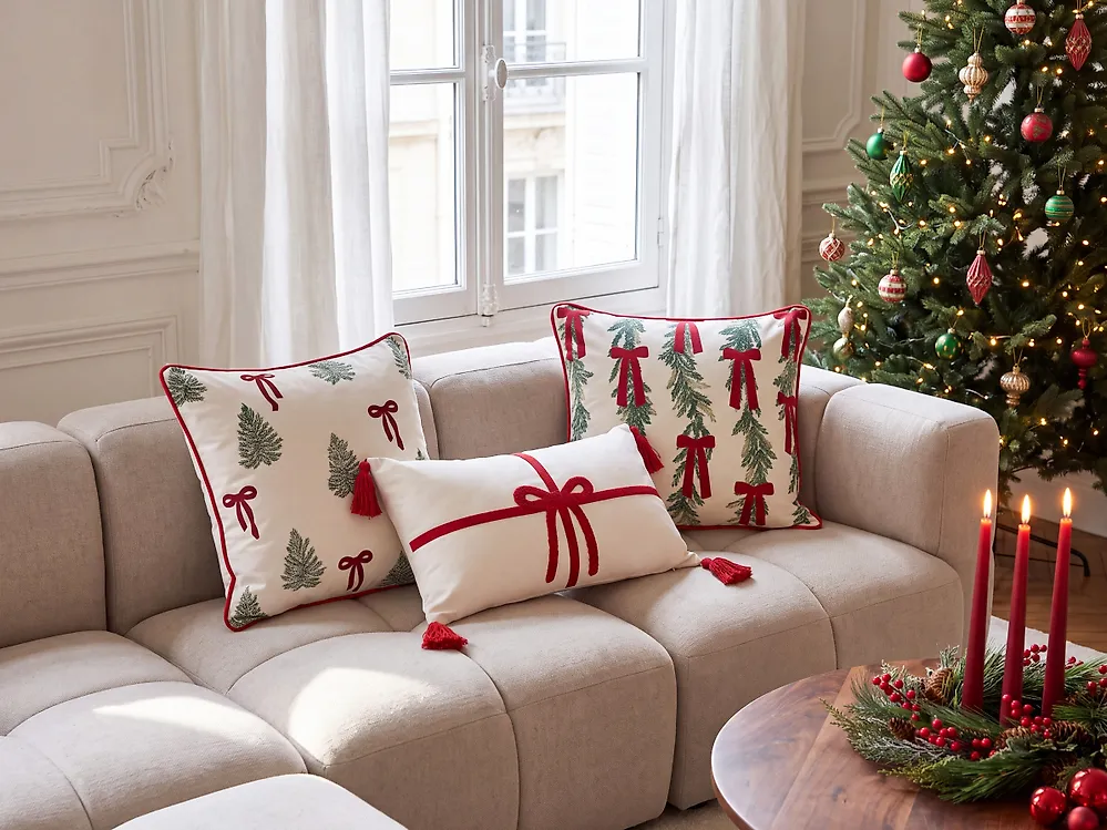 Set of 3 Decorative Cushions XAVIA 30 x 50 cm 45 x 45 cm White Christmas Motif_1164595