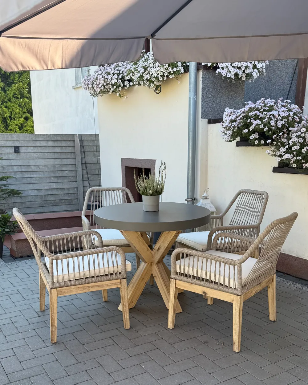 Garden Dining Set 4 Seater OLBIA with Cushions Concrete Beige_1018195