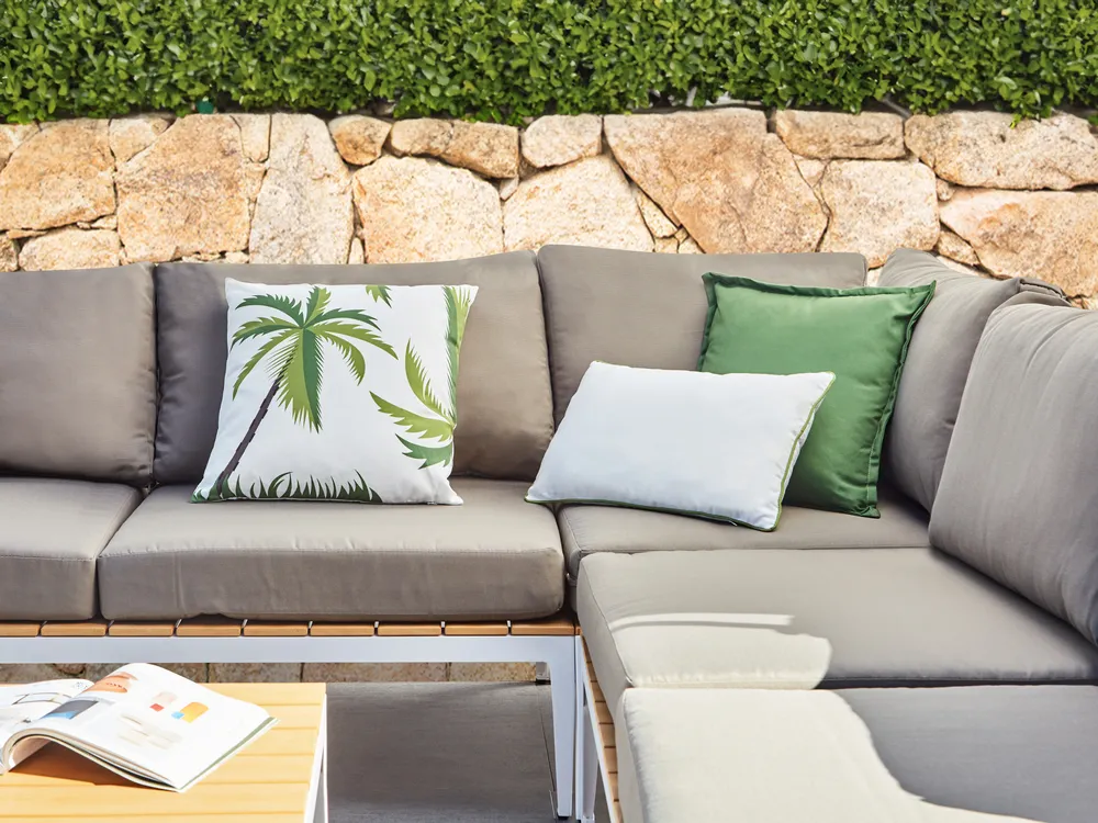 Set of 3 Outdoor Cushions SEASIDE Plant Pattern Green