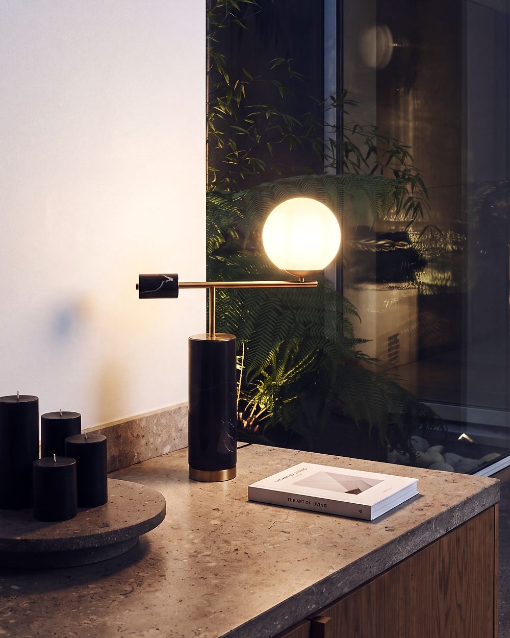 Bordslampa HONDO Sten Svart