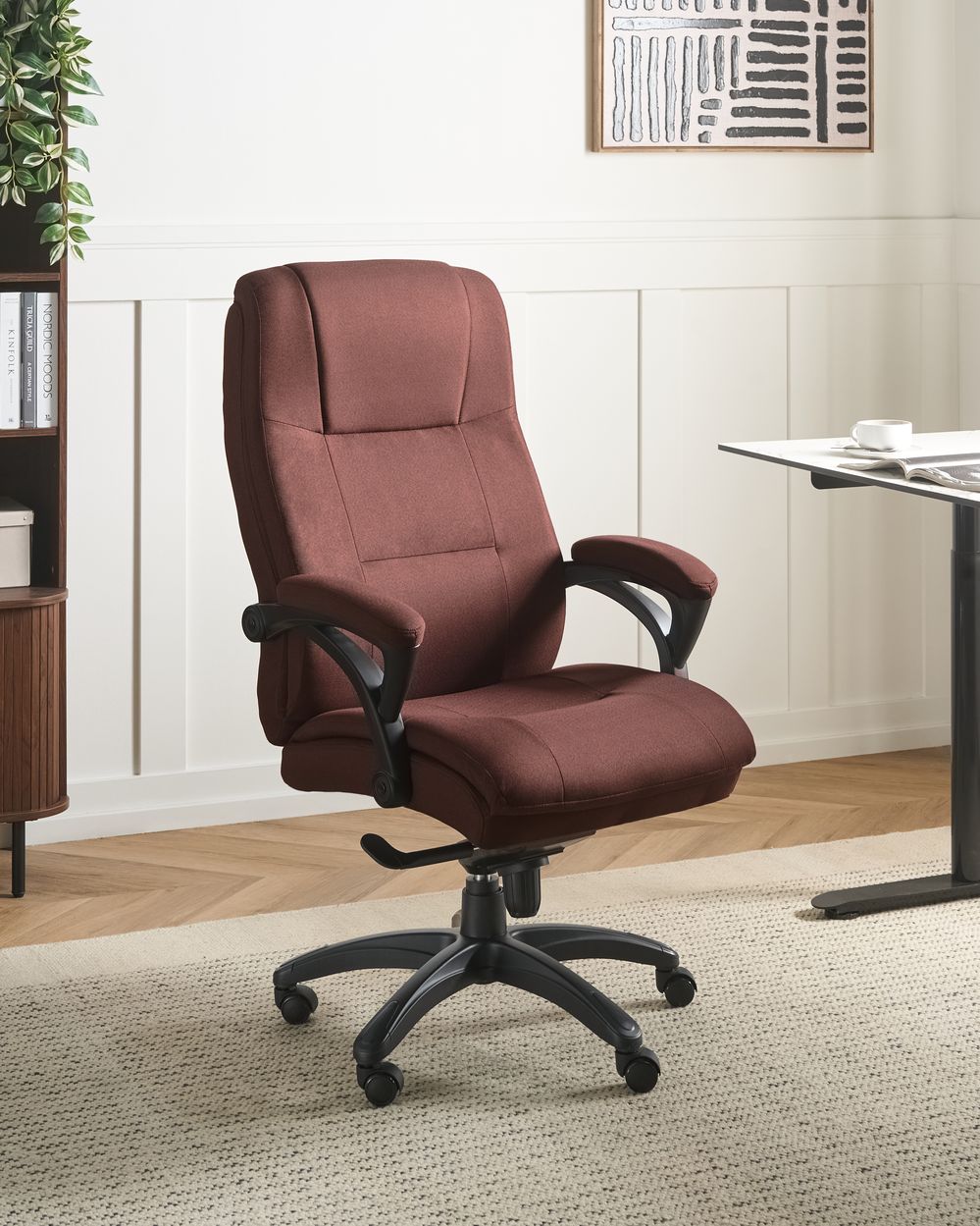 Executive Chair MAGNUS Linen Brown