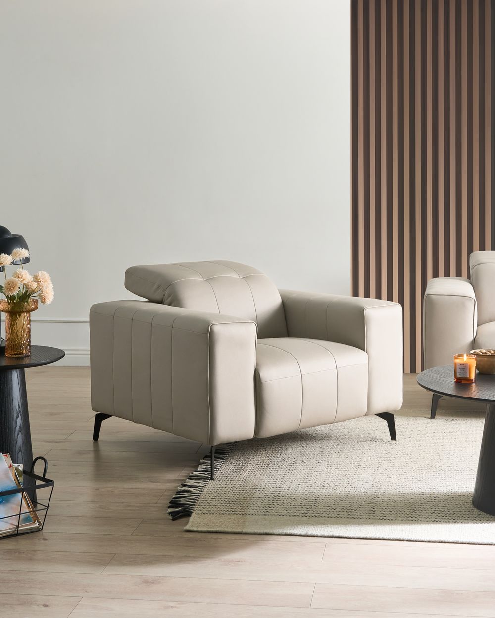 Armchair OMMEL Fabric Light Beige