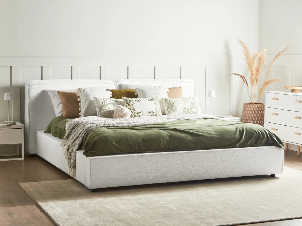 Bed Boucle LINARDS 180 x 200 cm (EU Super King) White