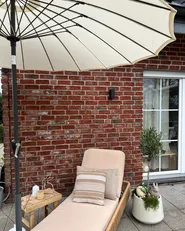 Solseng med pute OSINI PE-rotting Beige_915837