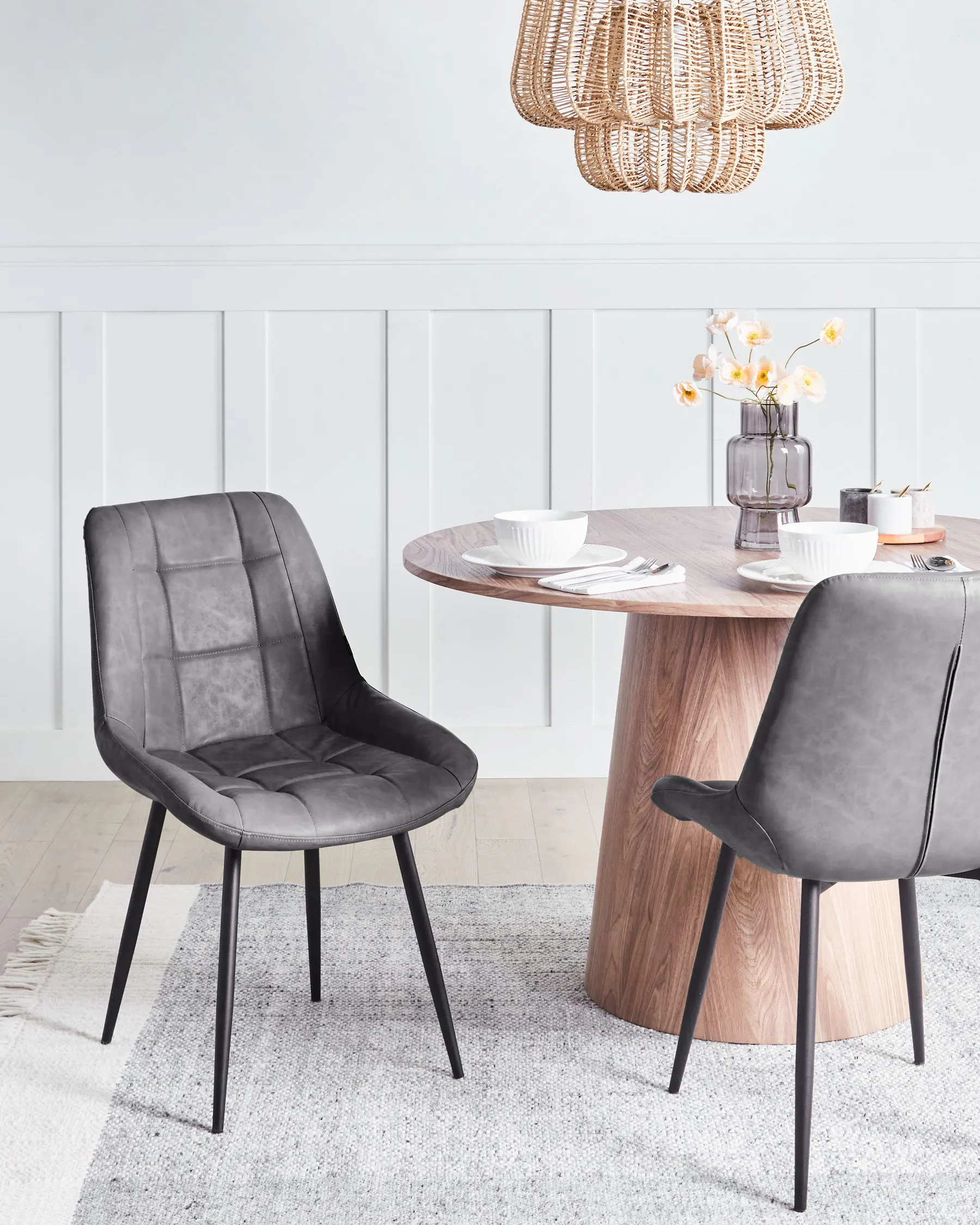 Set med 2 matstolar MELROSE Konstläder Grå_967194