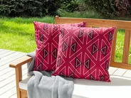 Set of 2 Outdoor Cushions MEZZANO Geometric Pattern 45 x 45 cm Pink_881450