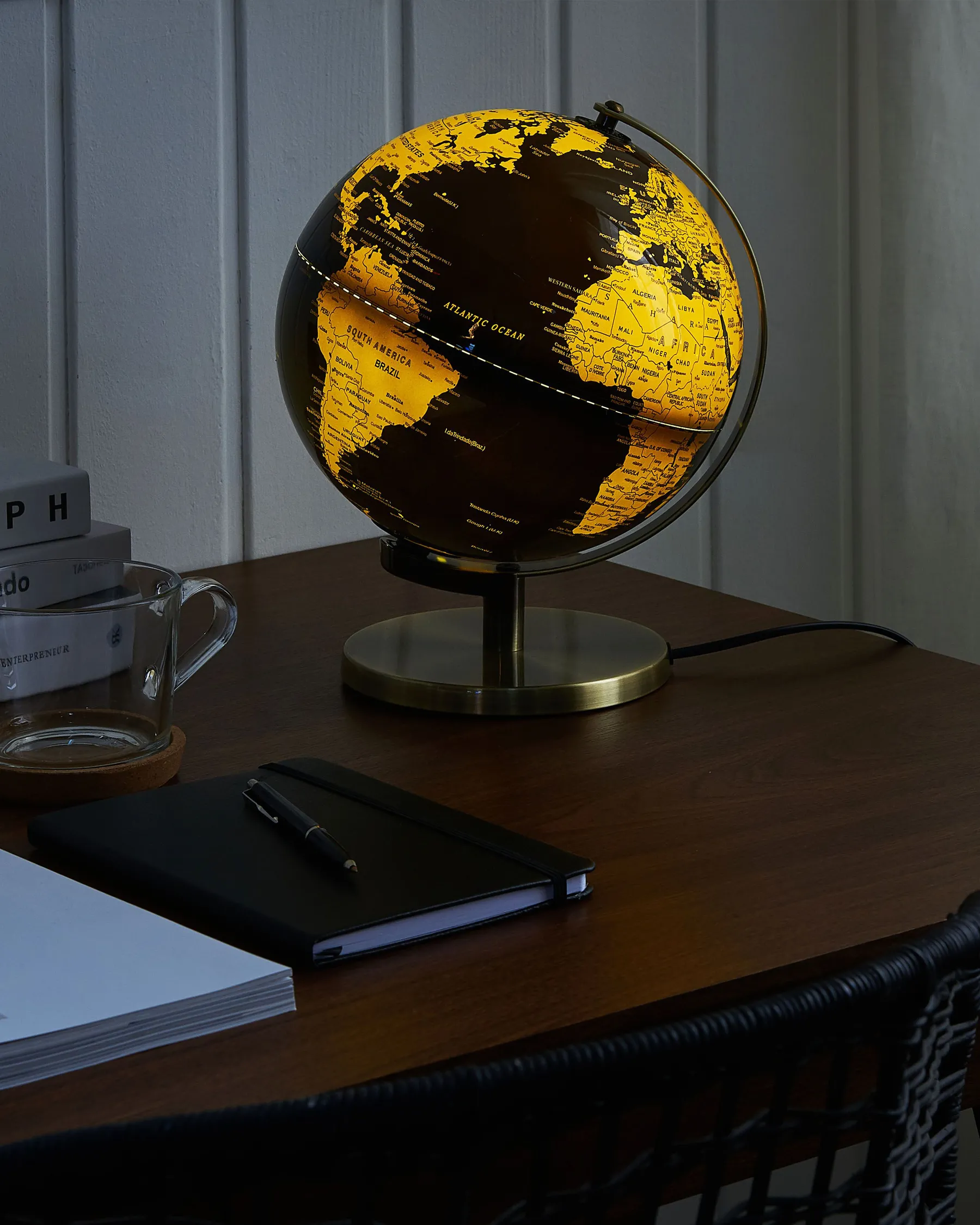 Globe LED MAGELLAN 32 cm Black_784321