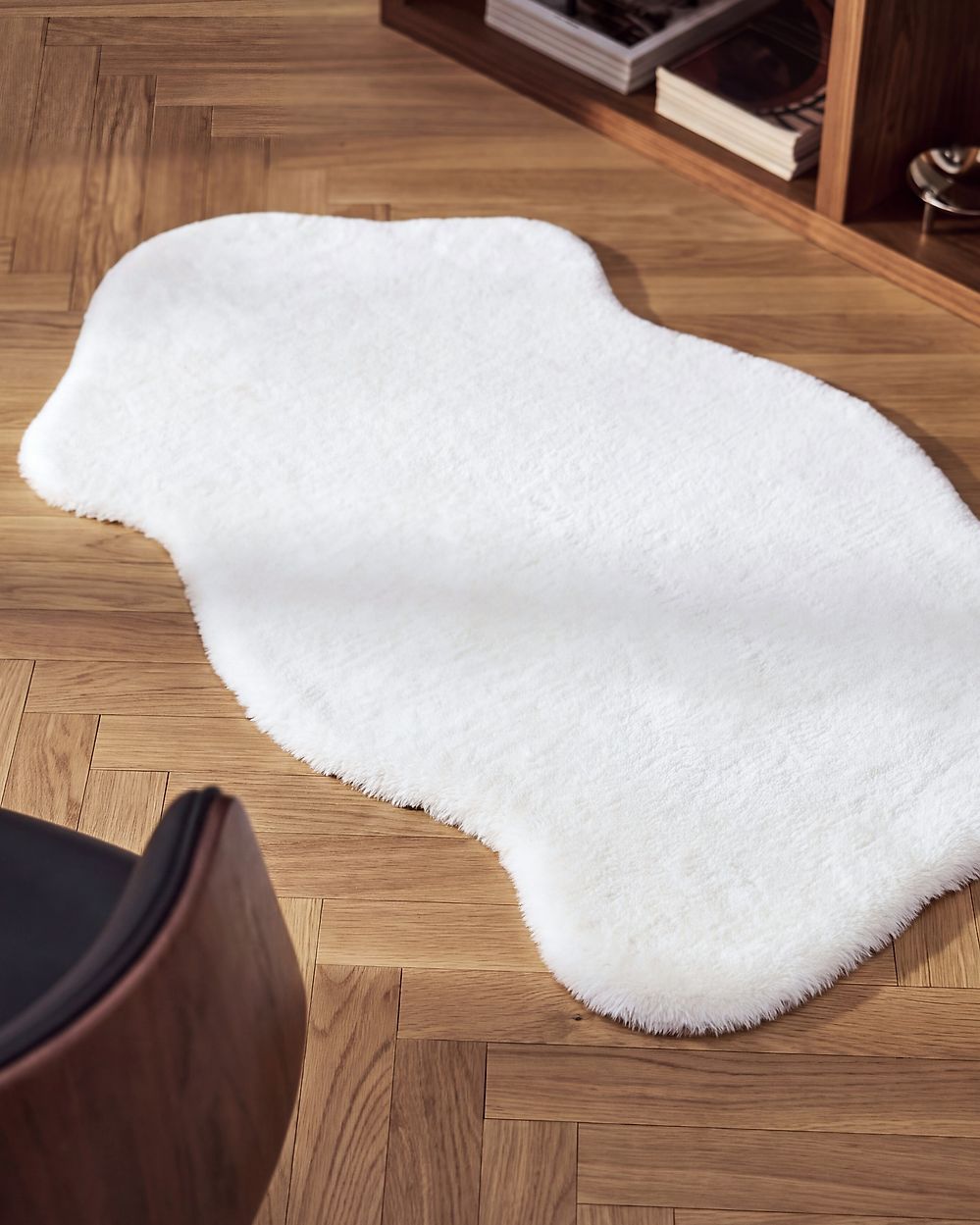 Faux Fur Rug UNDARA Beige 60 x 90 cm