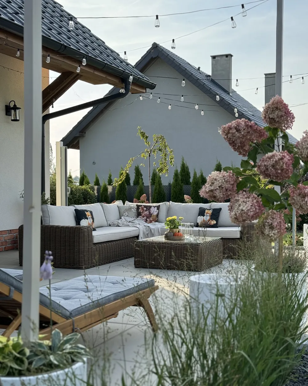Garden Corner Sofa with Ottoman 6 Seater PALERMO Modular PE Rattan Brown_949363