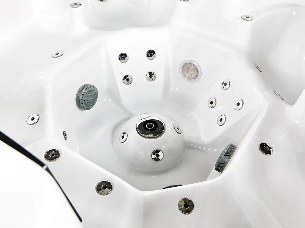 Outdoor Hot Tub with LED VILLARRICA White_965309