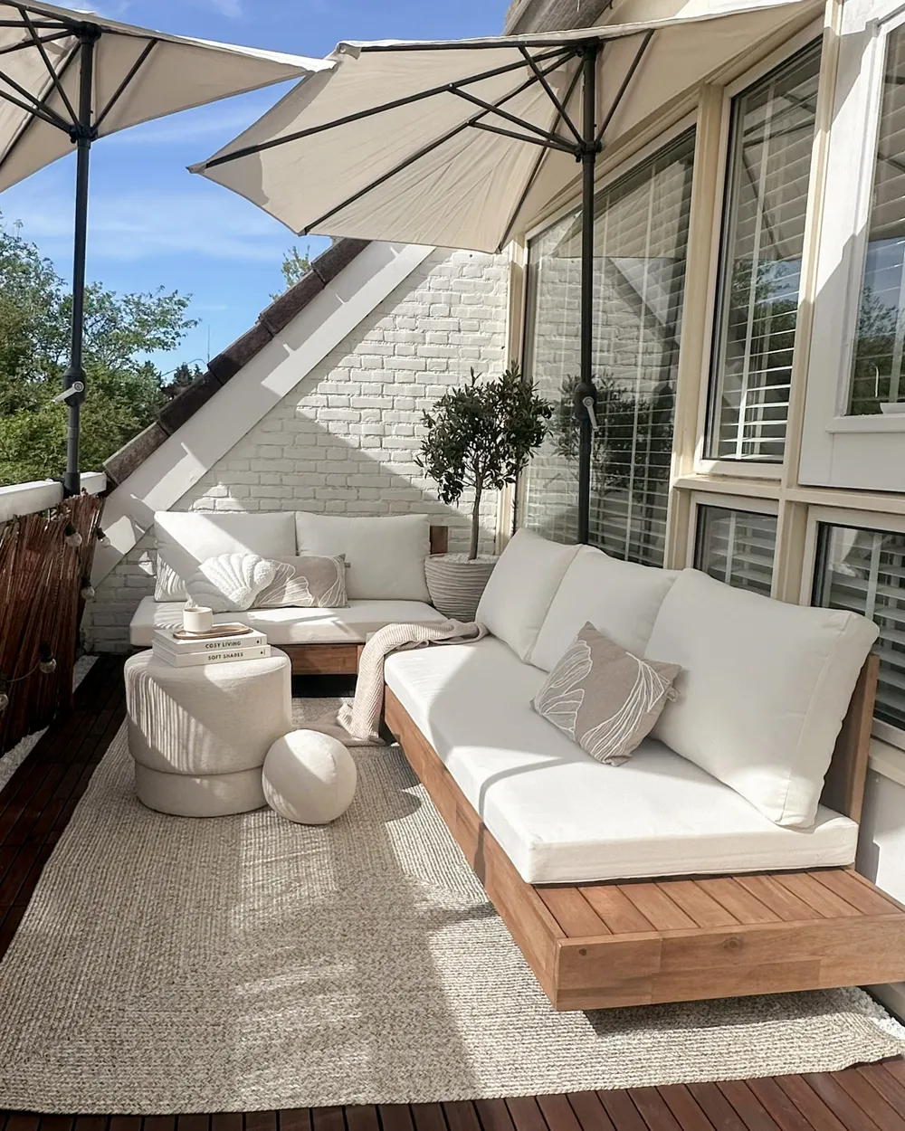Garden Sofa 2 Seater MARETTIMO Certified Acacia Wood Off-White_982824