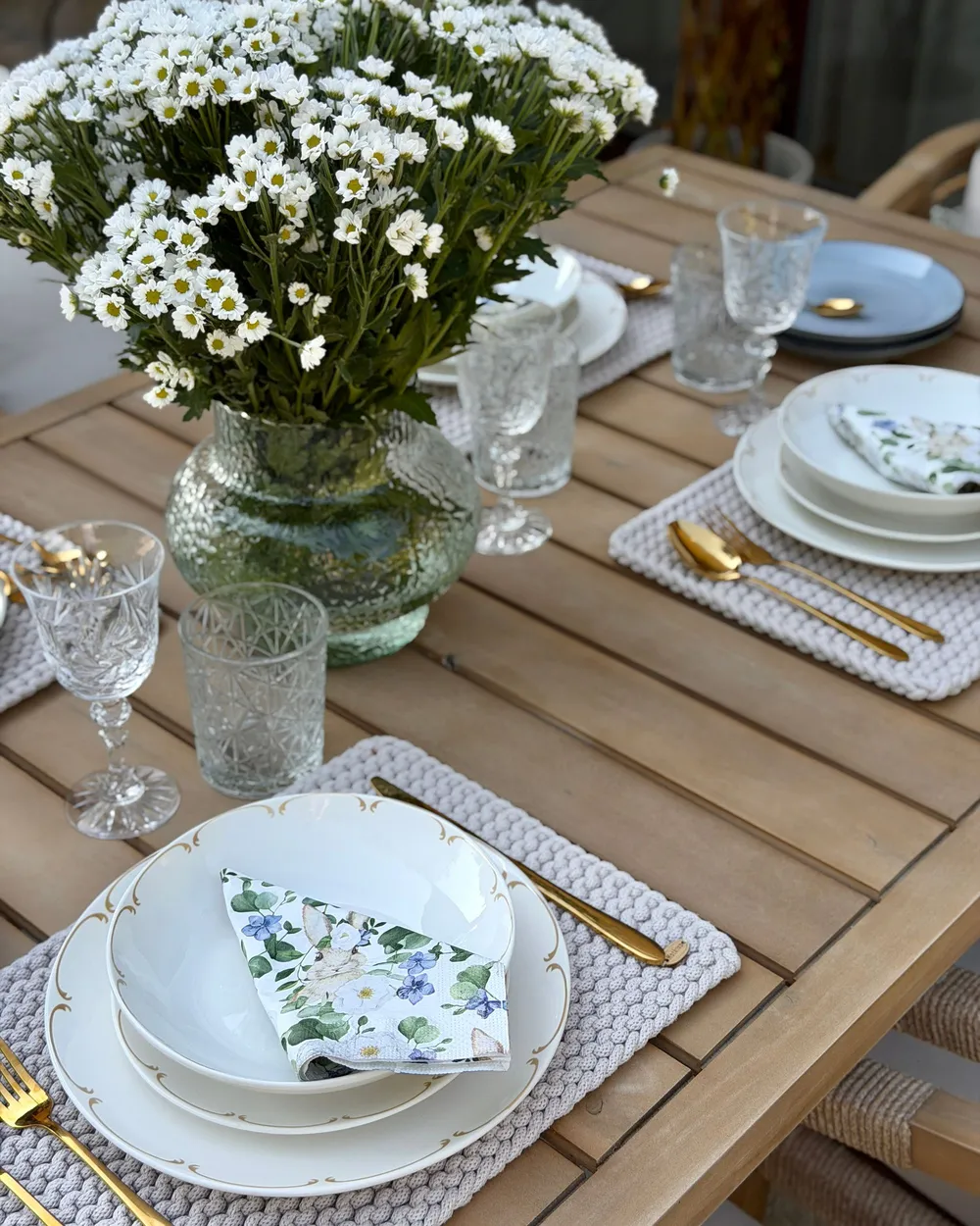 Set med 12 matserviser CHAROLI Porslin Vit/ Guld_1154001