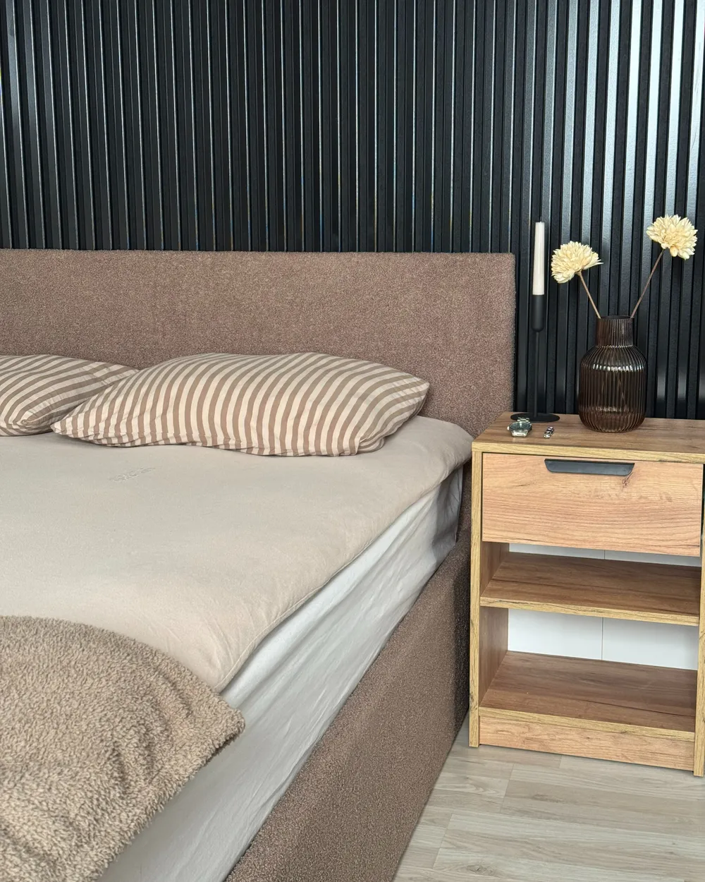 Ottoman Bed ORBEY Boucle Brown 140 x 200 cm (EU Double)_983564