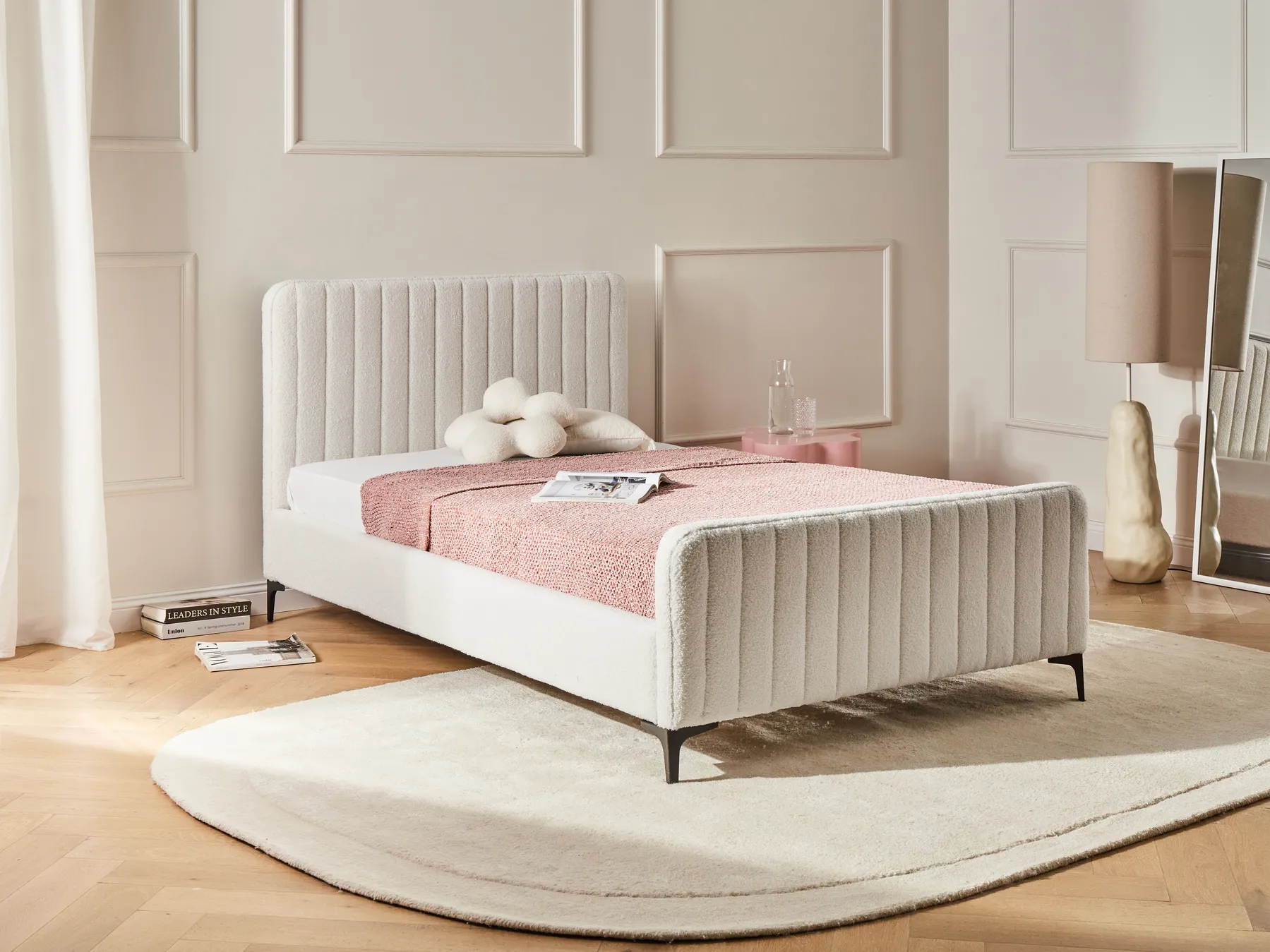 Säng med lamellram Bouclé LUNAN 120 x 200 cm Off-White_1025654