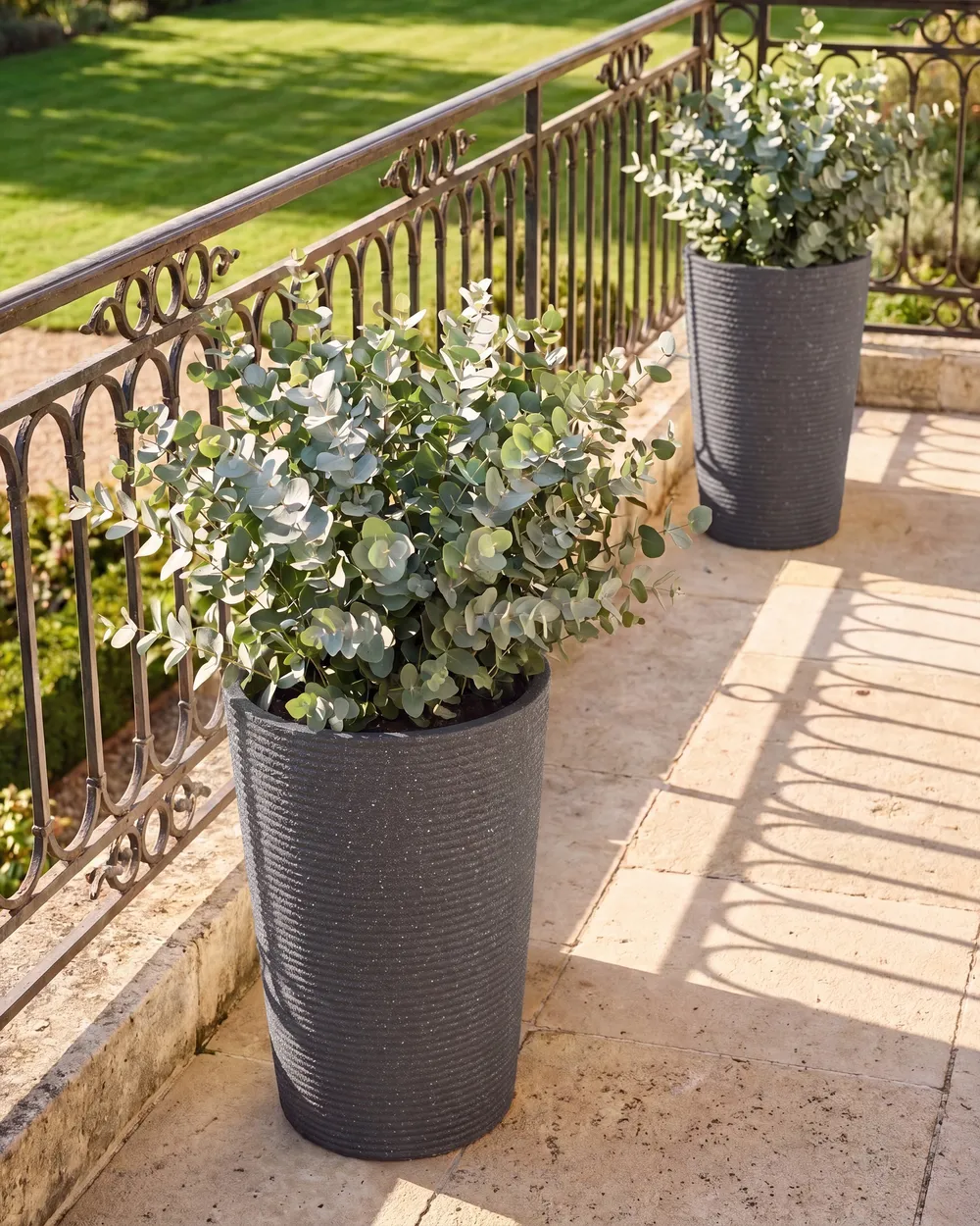 Set of 2 Plant Pots MEUM 35 cm Black_1123756