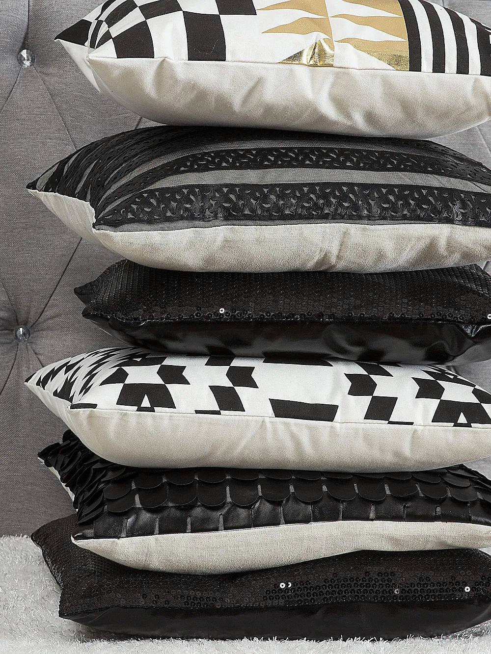 Set of 2 Decorative Cushions HELCONIA 45 x 45 cm Cotton Multicolour Geometric Pattern_769648
