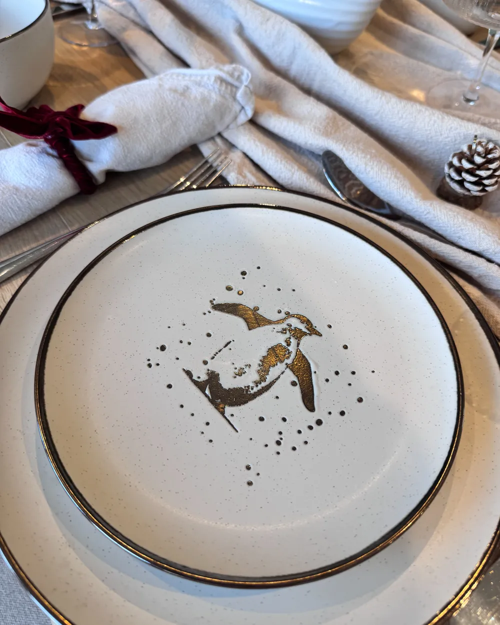 Set med 16 matserviser CINNAMON Stengods Off-White_1046193