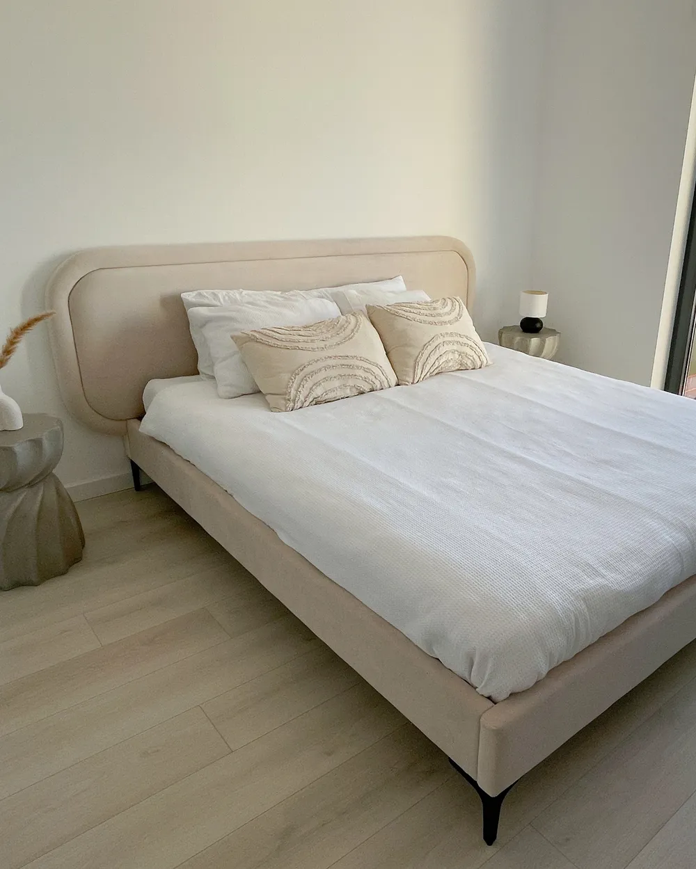 Bed Velvet SUZETTE 160 x 200 cm (EU King Size) Light Beige_933533