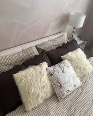 Set of 2 Decorative Cushions DAISY 45 x 45 cm Faux Fur Light Beige Solid_1177490