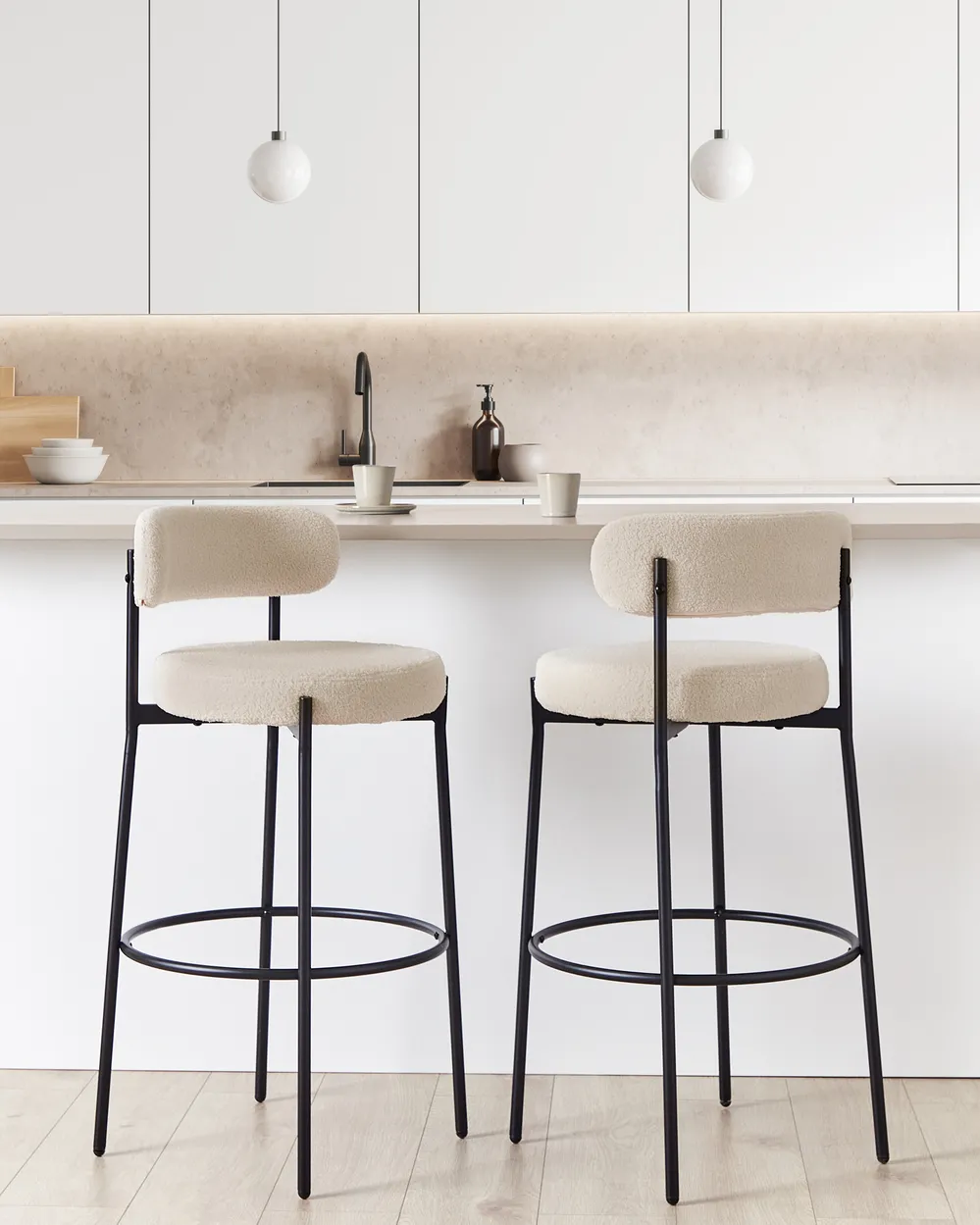 Set of 2 Bar Chairs ALLISON Boucle Light Beige