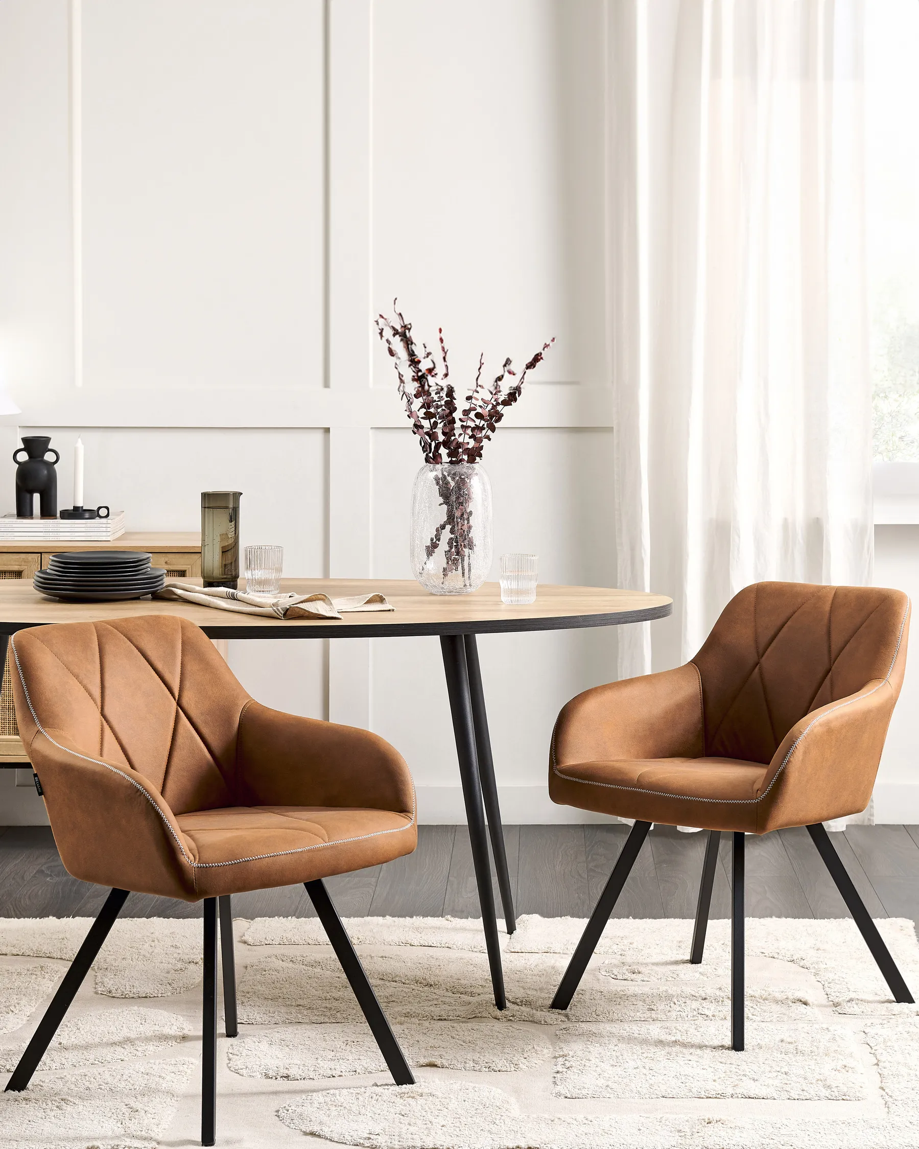 Set med 2 matstolar MONEE Guldbrun_724872