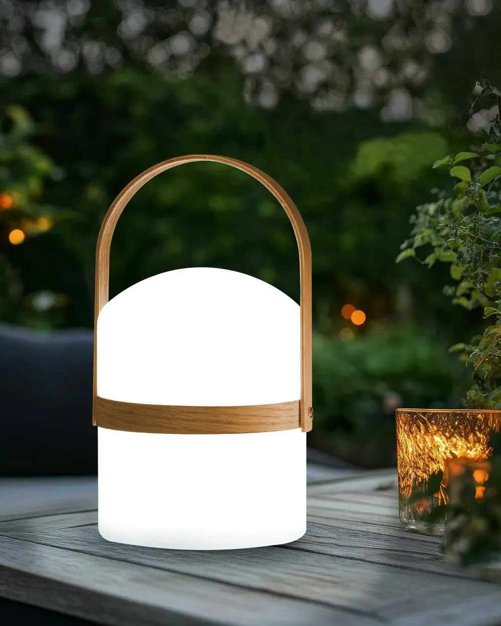 Outdoor LED Table Lamp ESTERO with Remote White