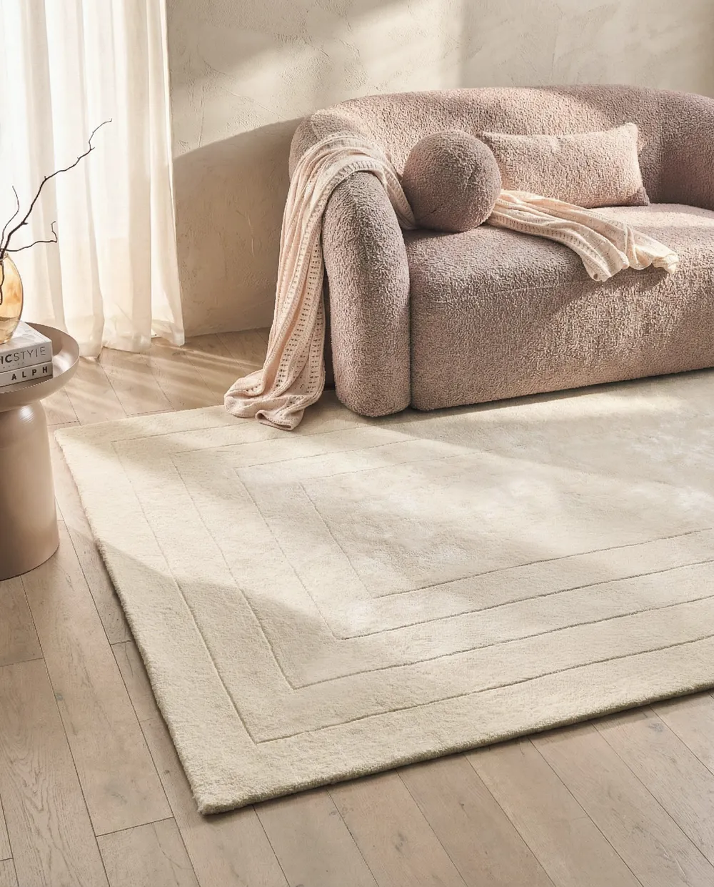 Rug AMADO Light Beige 160 x 230 cm Viscose