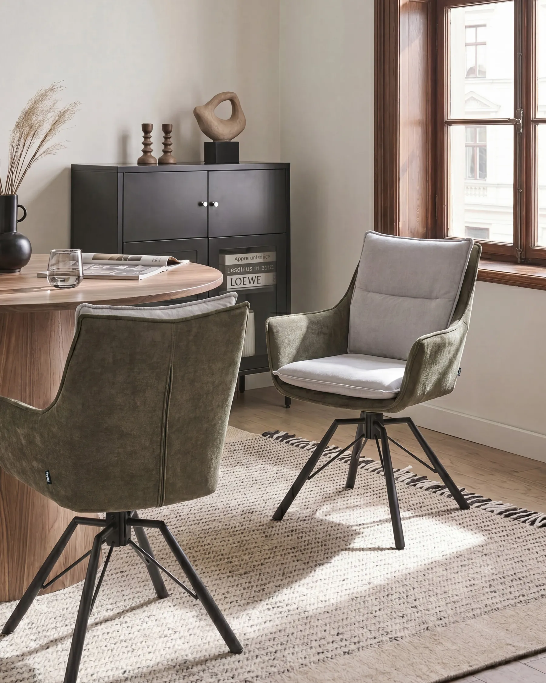 Matstol Vridbar ANNEBERG Chenille Ljusgrå/ Mörkgrön_1090900
